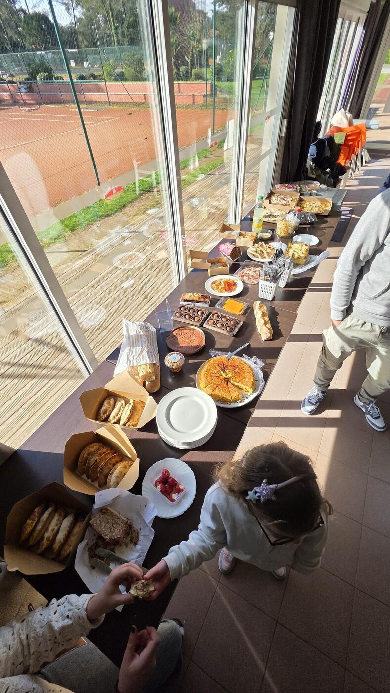 Buffet goûter au Hossegor Tennis Club